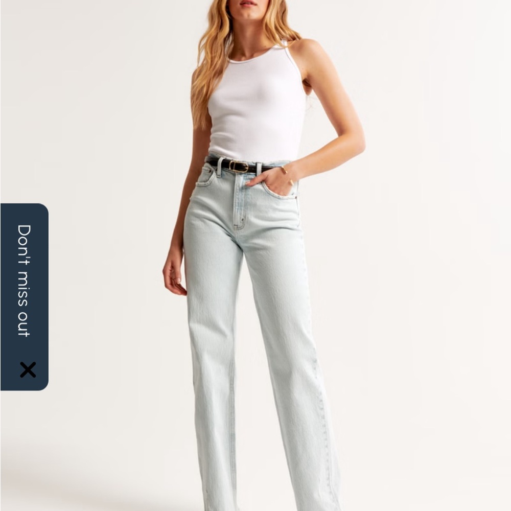 Abercrombie & Fitch High Rise 90s Relaxed Jeans
